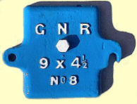 click for 9K .jpg image of GNR axlebox